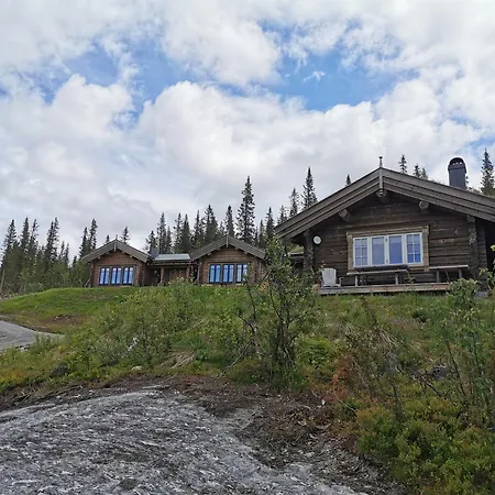 Liaplassen Fjellhytte *
